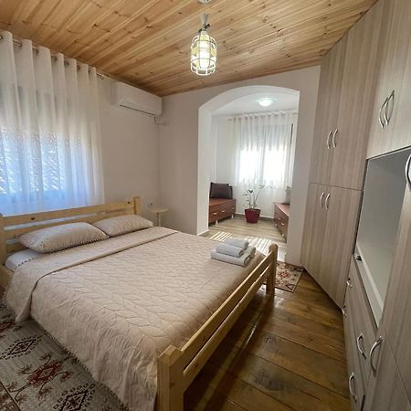 Guesthouse Kroi City Center Берат Экстерьер фото