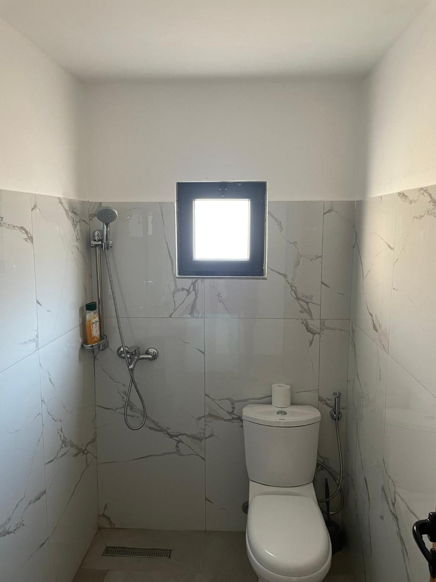 Guesthouse Kroi City Center Берат Экстерьер фото